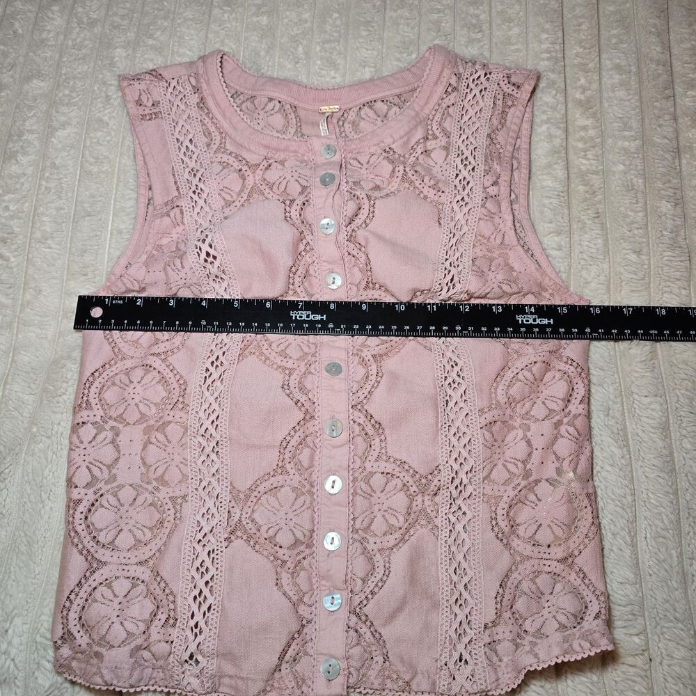 Free People Women's Pink Floral Lace Sleeveless Button Front Tank Top Size S - Picture 2 of 7